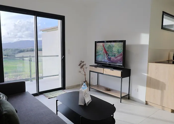 Appartement A Macchia - T2 Nature&couché De Soleil Figari (Corsica)