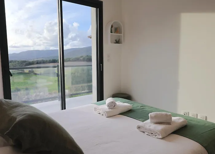 A Macchia - T2 Nature & Couche De Soleil Lägenhet Figari (Corsica)